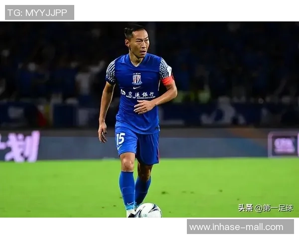 上海绿地申花与国安激战正酣谁将赢得这场足球巅峰对决