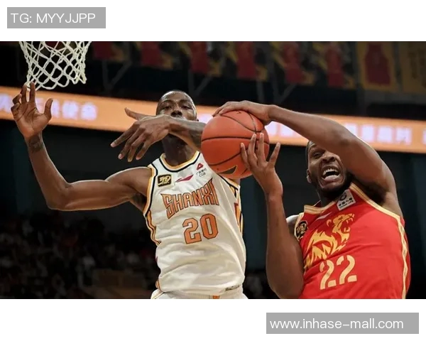 克里斯多夫-奥贝克帕刷新CBA历史纪录,连续10场得分破30+